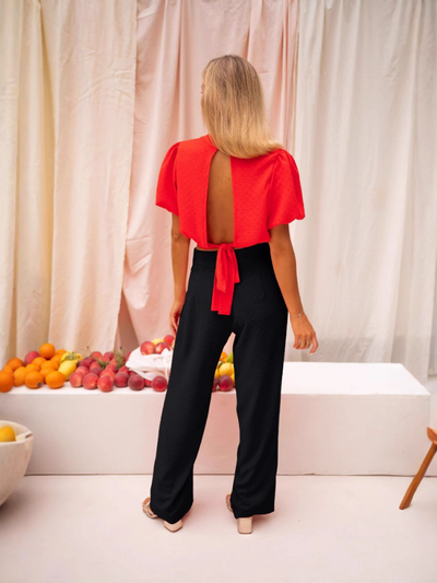 LORENA™ | DE GECROPPED BLOUSE