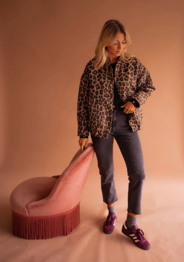 LEONA™ | De Leopard Bomberjacke