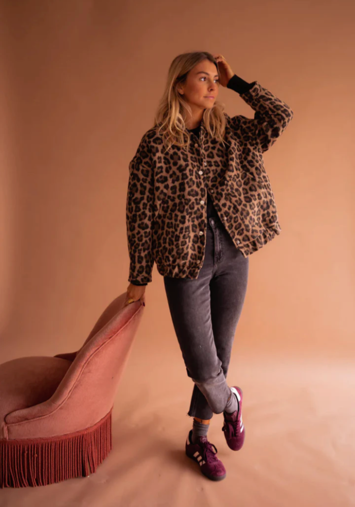 LEONA™ | De Leopard Bomberjacke