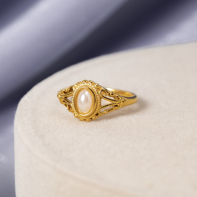 Vintage Royal Ring met Parel